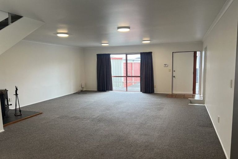 Photo of property in 10b Willow Avenue, Hannahs Bay, Rotorua, 3010