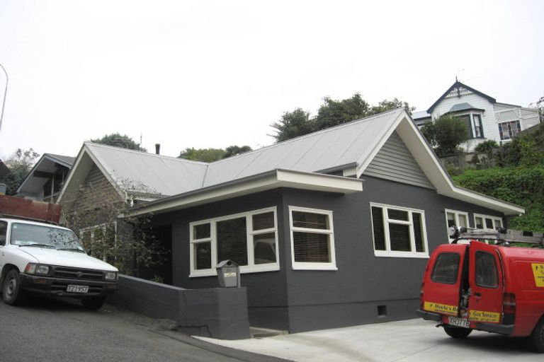 Photo of property in 21 Goldsmith Road, Hospital Hill, Napier, 4110