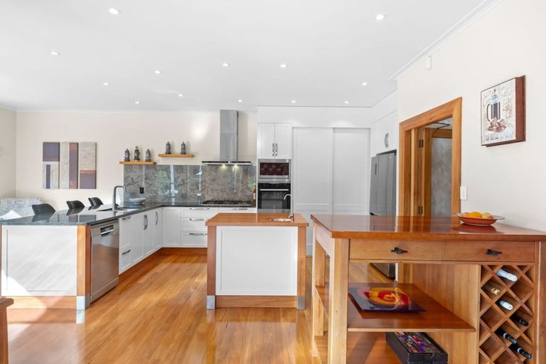 Photo of property in 59 Brooklands Road, Brooklands, New Plymouth, 4310