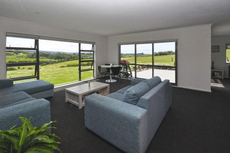 Photo of property in 76 Daniel Parade, Mangawhai, Wellsford, 0975