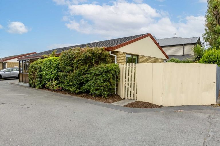Photo of property in 2/34a Strickland Street, Sydenham, Christchurch, 8023