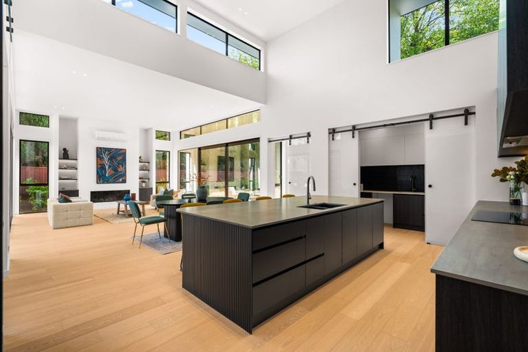 Photo of property in 99a Fendalton Road, Fendalton, Christchurch, 8014