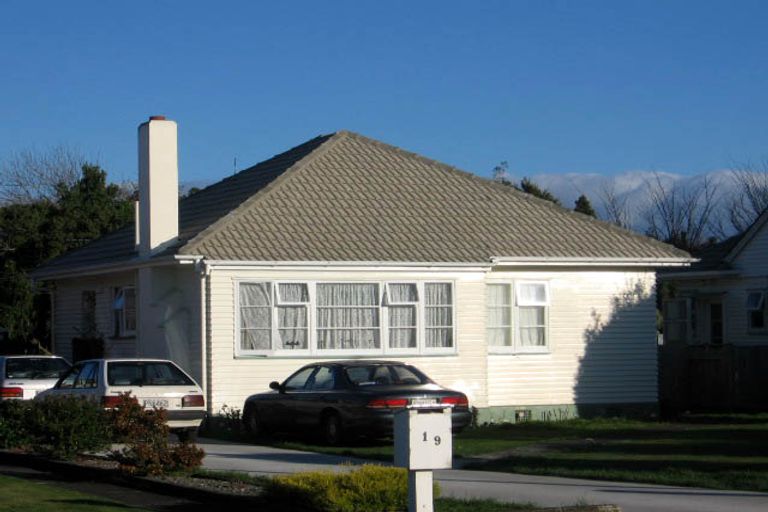 Photo of property in 21 Savage Crescent, West End, Palmerston North, 4412