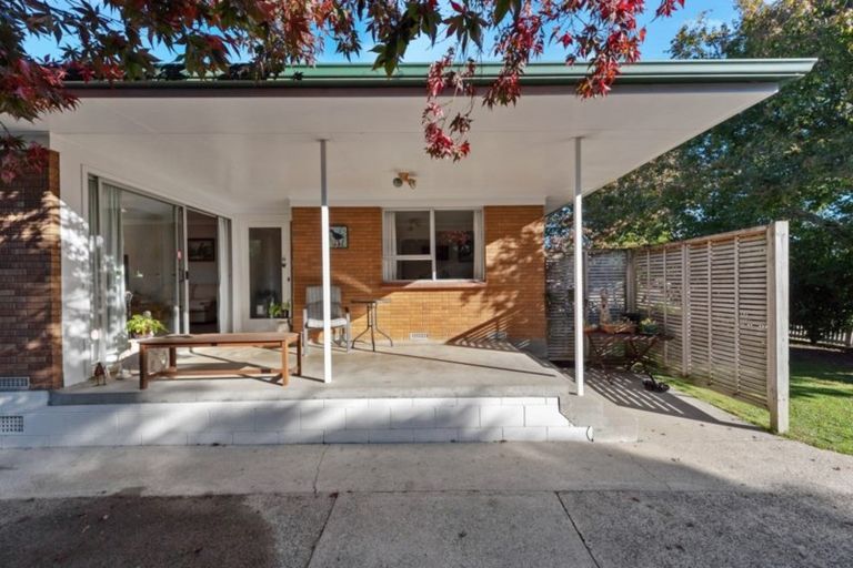 Photo of property in 11 Fiona Place, Dinsdale, Hamilton, 3204