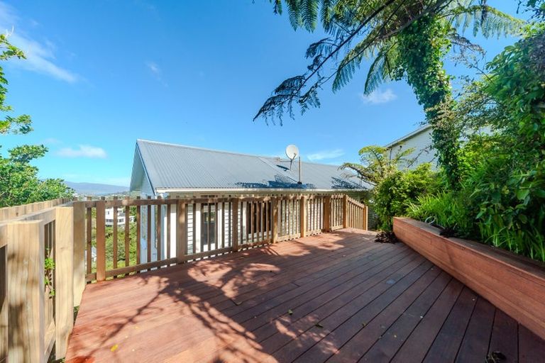 Photo of property in 94 Mitchell Street, Brooklyn, Wellington, 6021