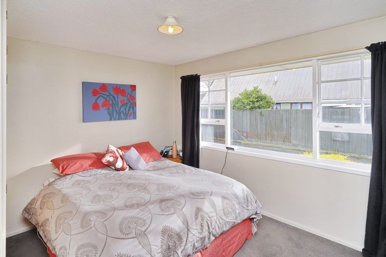 Photo of property in 27a Main North Road, Woodend, 7610