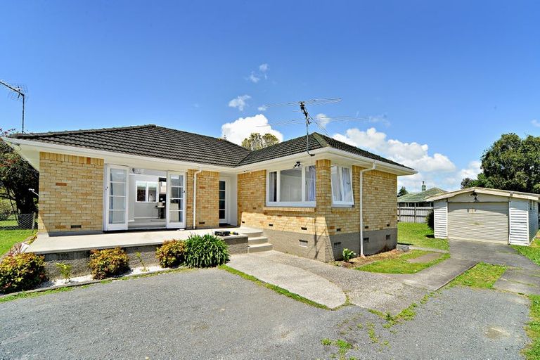 Photo of property in 5 Kerry Place, Papakura, 2110