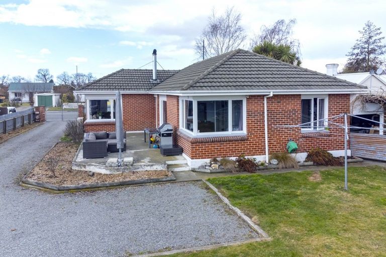 Photo of property in 27 Allnatt Street, Temuka, 7920