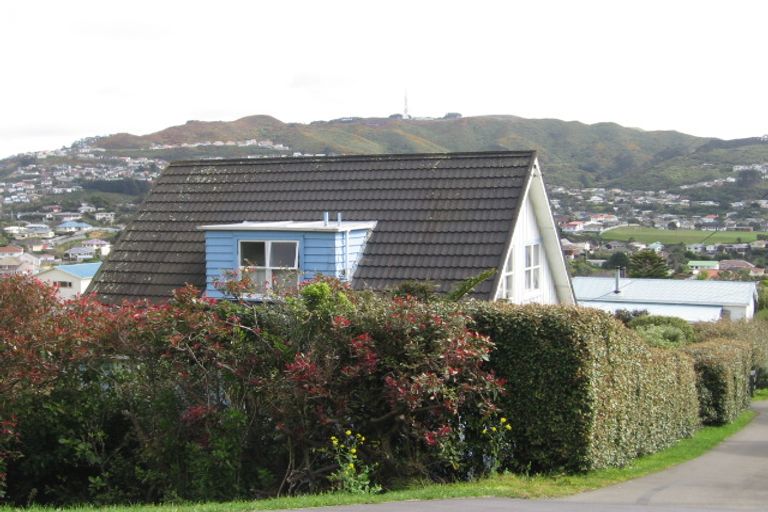 Photo of property in 54 Sheridan Terrace, Johnsonville, Wellington, 6037