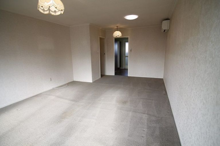 Photo of property in 3/36 Division Street, Riccarton, Christchurch, 8041