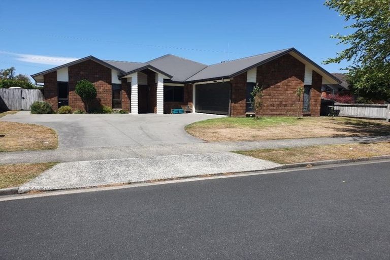 Photo of property in 53 Wiltshire Drive, Huntington, Hamilton, 3210