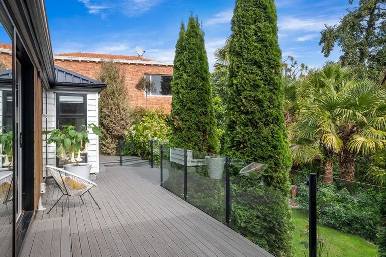 Photo of property in 5 Majestic Lane, Cashmere, Christchurch, 8022