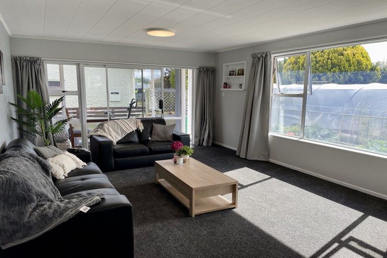 Photo of property in 80 Albert Street, Winton, 9720