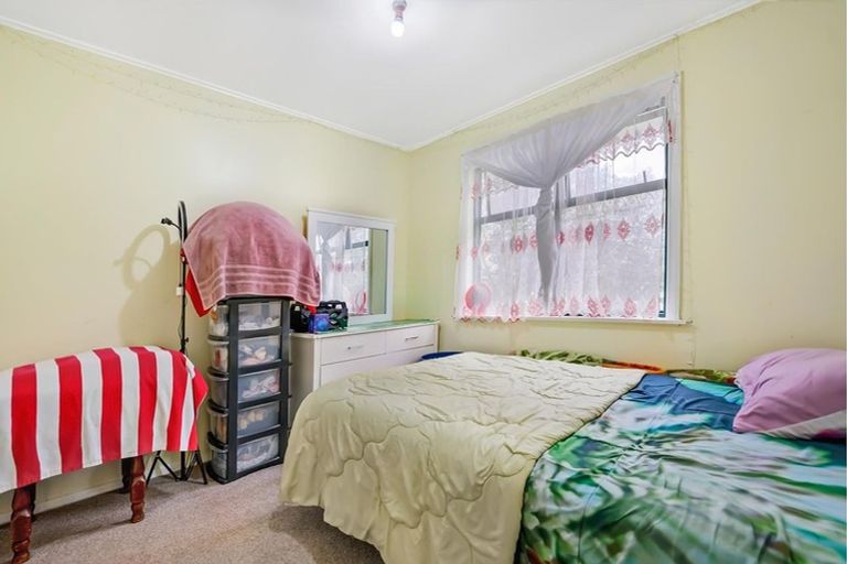 Photo of property in 92 Fisher Crescent, Otara, Auckland, 2023