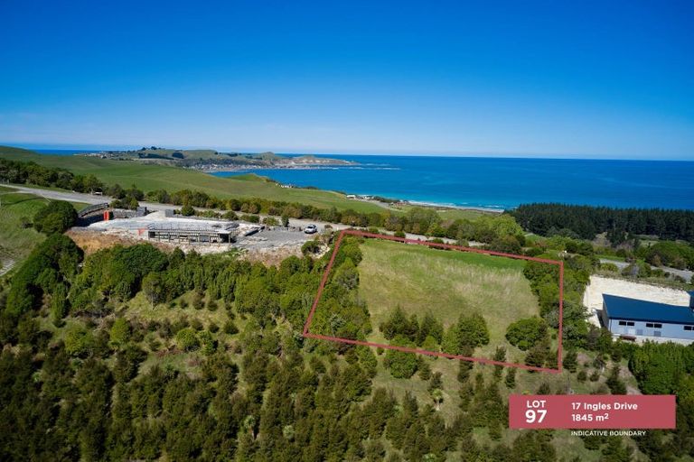 Photo of property in 16 Ingles Drive, Kaikoura Flat, Kaikoura, 7371