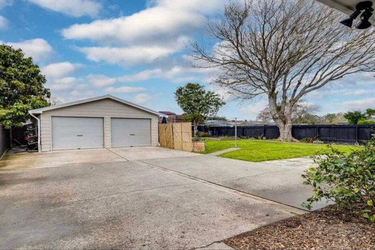 Photo of property in 55 Lipscombe Crescent, Havelock North, 4130