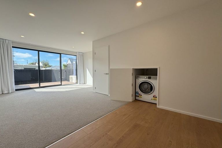 Photo of property in 1/335 Gloucester Street, Christchurch Central, Christchurch, 8011