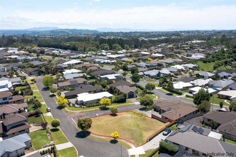 Photo of property in 6/675 Swanson Road, Swanson, Auckland, 0612