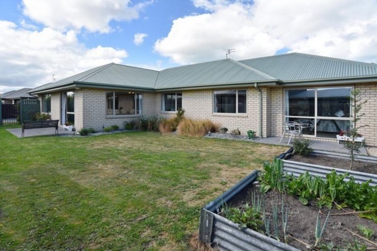 Photo of property in 73 Allison Crescent, Kaiapoi, 7630