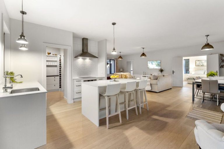 Photo of property in 24 Ellett Road West, Karaka, Papakura, 2580