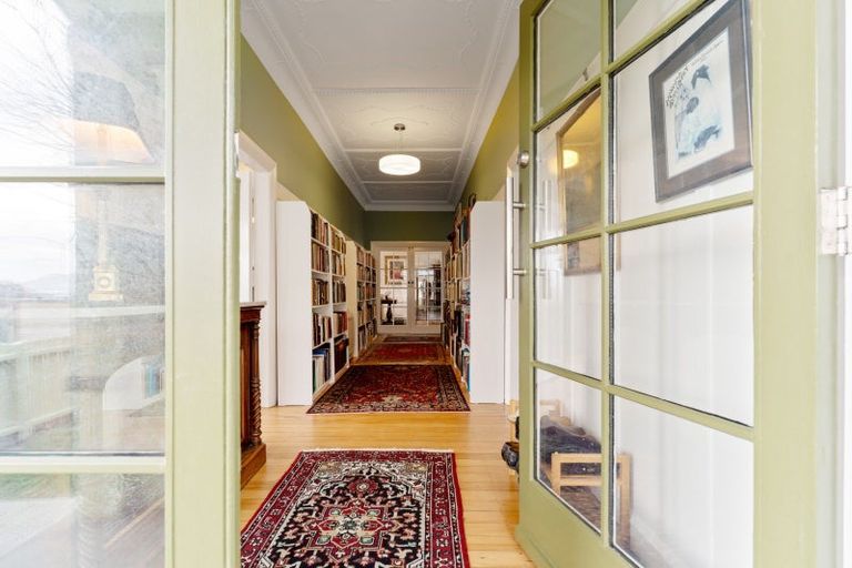 Photo of property in 56 Norfolk Street, Saint Clair, Dunedin, 9012