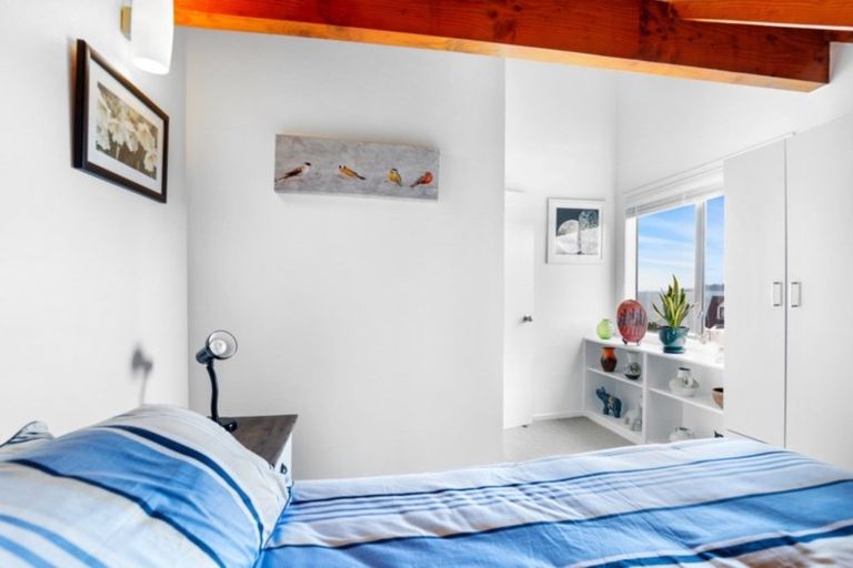 Photo of property in 21 Kahurangi Place, Snells Beach, 0920