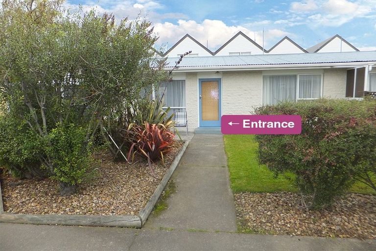Photo of property in 2/490 Barbadoes Street, Edgeware, Christchurch, 8013