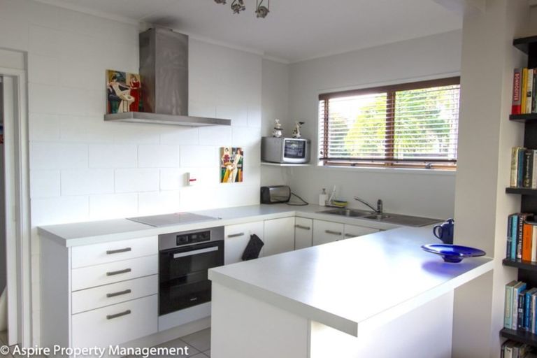 Photo of property in 1/8 Bayswater Avenue, Bayswater, Auckland, 0622