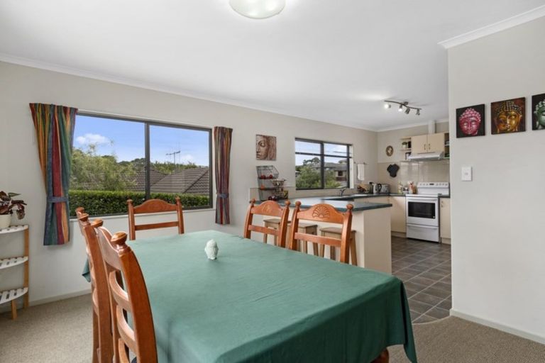 Photo of property in 52 Inverness Drive, Pyes Pa, Tauranga, 3112