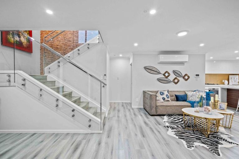 Photo of property in 6 Tuangi Road, Karaka, Papakura, 2113