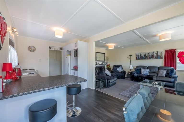 Photo of property in 12 Kopara Grove, Stokes Valley, Lower Hutt, 5019