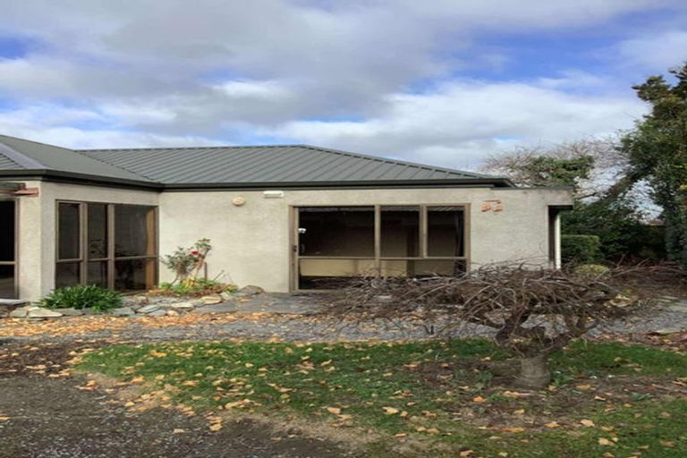 Photo of property in 17b Ramore Place, Redwood, Christchurch, 8051