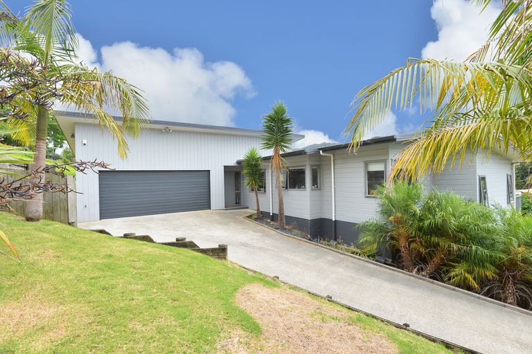 Photo of property in 11 Western View Heights, Horahora, Whangarei, 0110