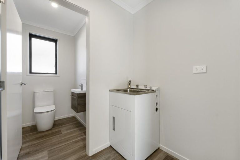 Photo of property in 10 Wrybill Way, Welcome Bay, Tauranga, 3112