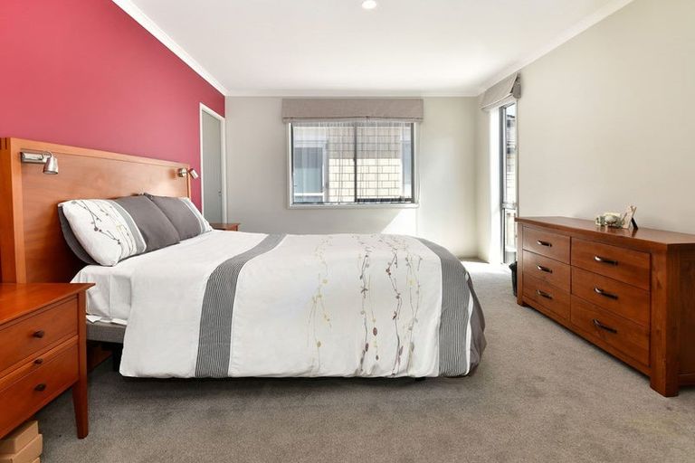 Photo of property in 14 Kiwa Crescent, Gulf Harbour, Whangaparaoa, 0930