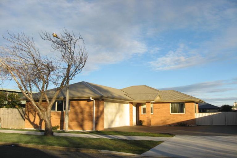 Photo of property in 20 Clifton Street, Windsor, Invercargill, 9810
