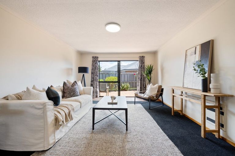 Photo of property in 3/12 Lyndon Street, Riccarton, Christchurch, 8011