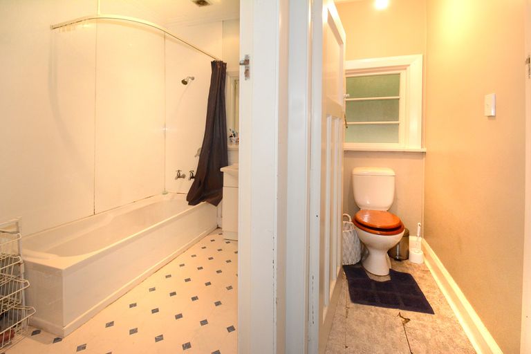 Photo of property in 15 Sunbury Street, Andersons Bay, Dunedin, 9013