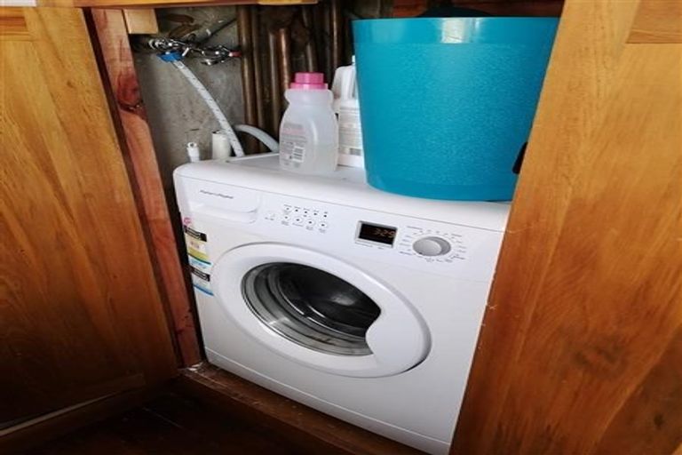 Photo of property in San Marino Apartments, 9/4 Oak Park Avenue, Te Aro, Wellington, 6011