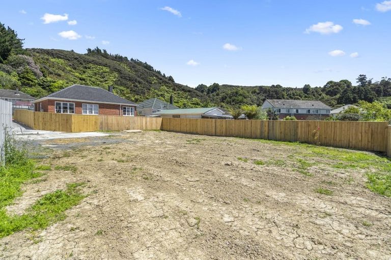 Photo of property in 80a Judd Crescent, Naenae, Lower Hutt, 5011