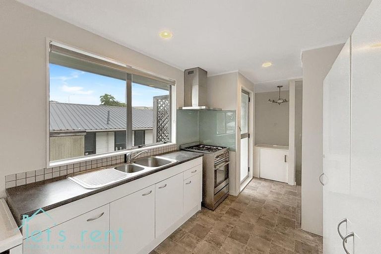 Photo of property in 154 Universal Drive, Henderson, Auckland, 0610
