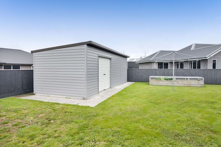 Photo of property in 7 Mercade Close, Stratford, 4332