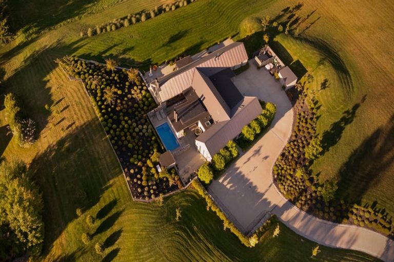 Photo of property in 5 Bloxham Lane, Lake Hayes, Queenstown, 9371