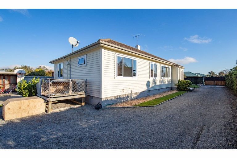 Photo of property in 8 Lindon Street, Rangiora, 7400