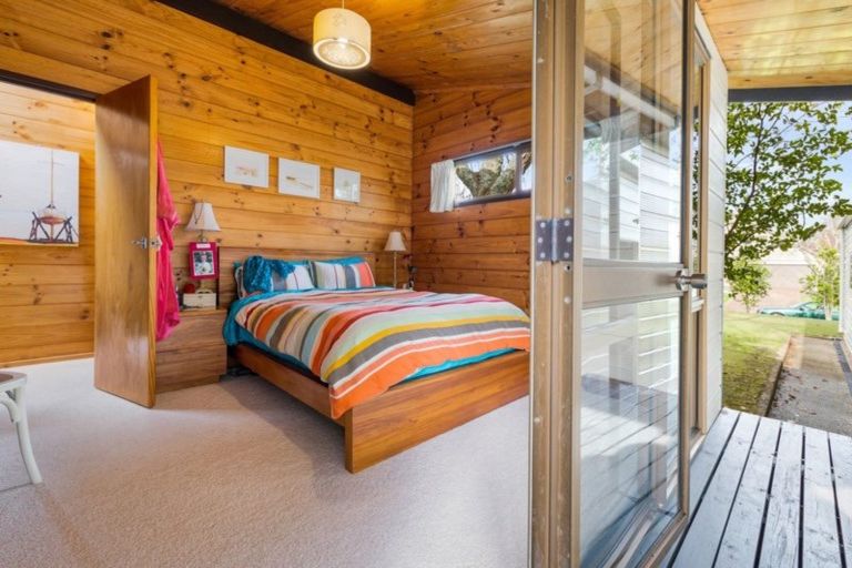 Photo of property in 66 Churchouse Road, Greenhithe, Auckland, 0632