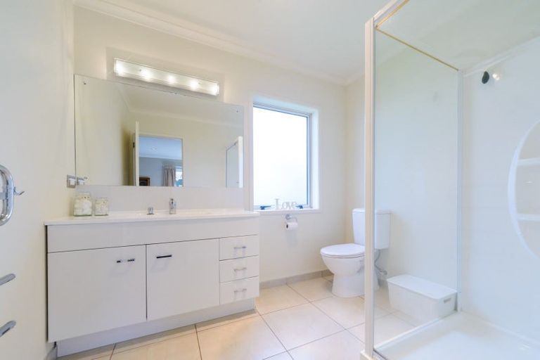 Photo of property in 44 Phillips Street, Sanson, 4817