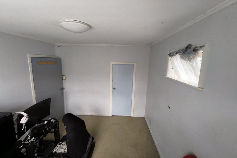 Photo of property in 273 Puhinui Road, Papatoetoe, Auckland, 2025