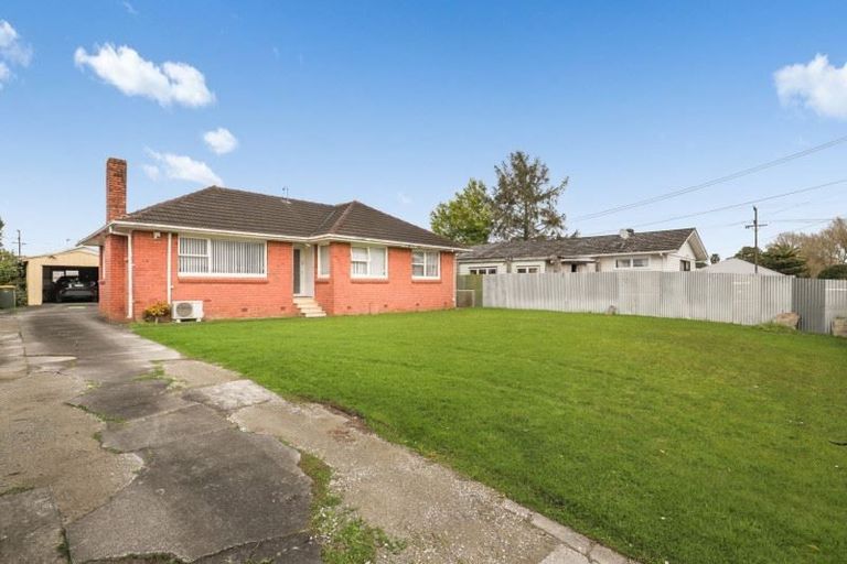 Photo of property in 38 Cheviot Street, Mangere East, Auckland, 2024