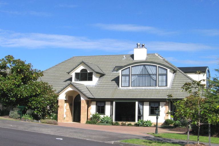 Photo of property in 9 Alf Place, Somerville, Auckland, 2014