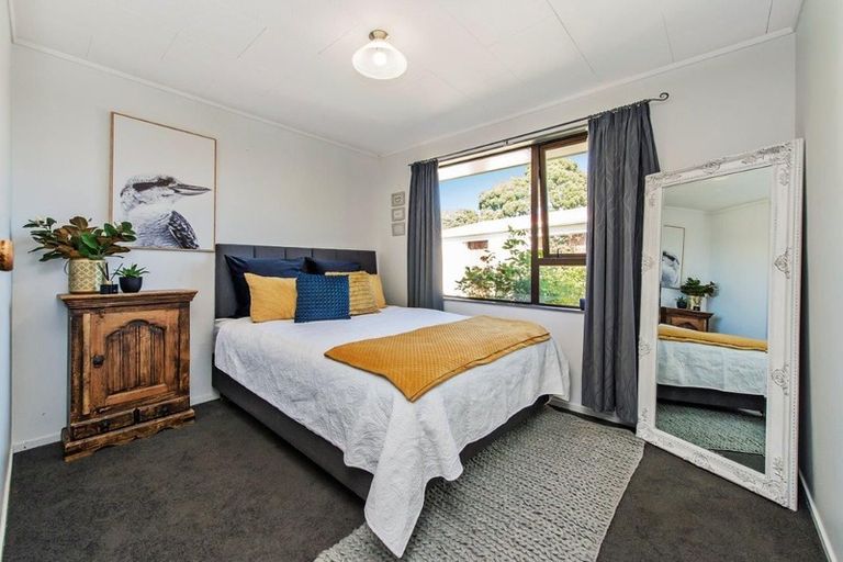 Photo of property in 22 Pound Road, Leeston, 7632